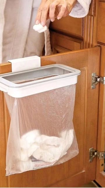 نگه دارنده کیسه زباله درب کابینتی